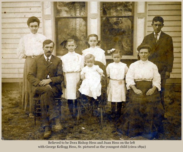 could-be-juan-and-dora-hess-with-george-sr-yongest-in-middle-of-front-row