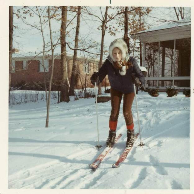 Linda Claire on skis